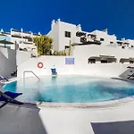 דירה White Paradise *