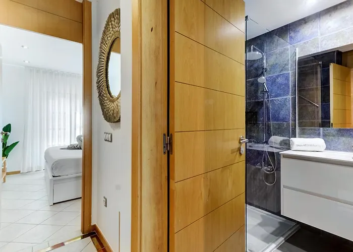 White Paradise 阿德耶